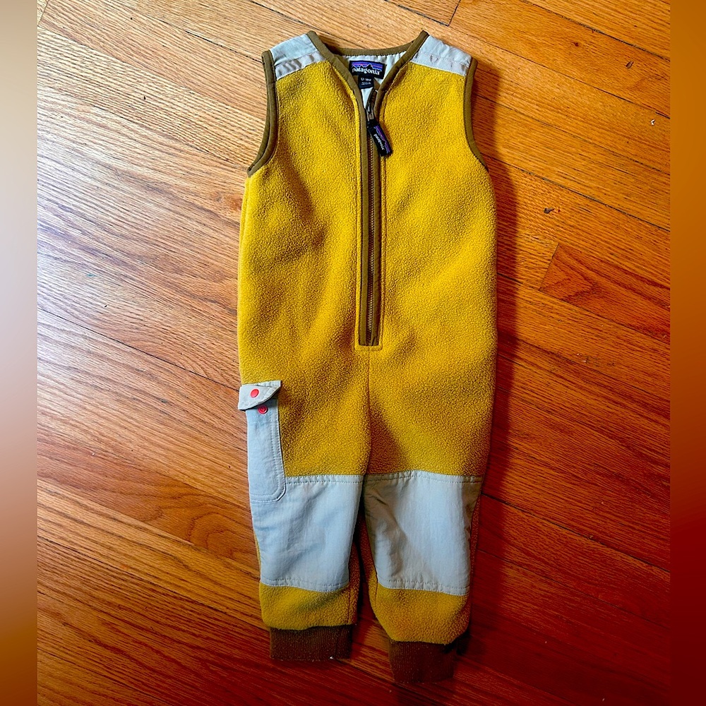 Patagonia synchilla patched jumpsuit onsie